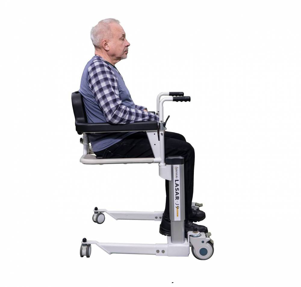 Стул-кресло для инвалидов LASAR J-9