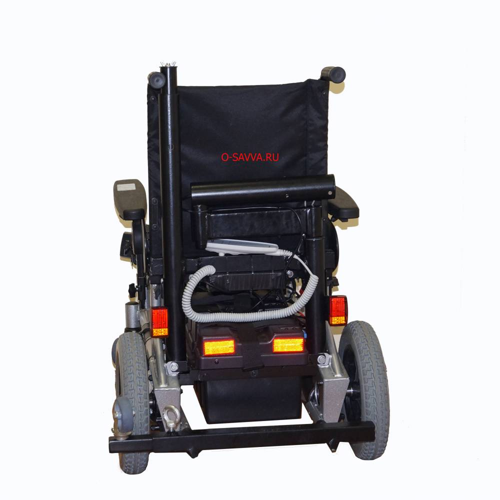 Кресло-коляска с электроприводом Savva CLOU